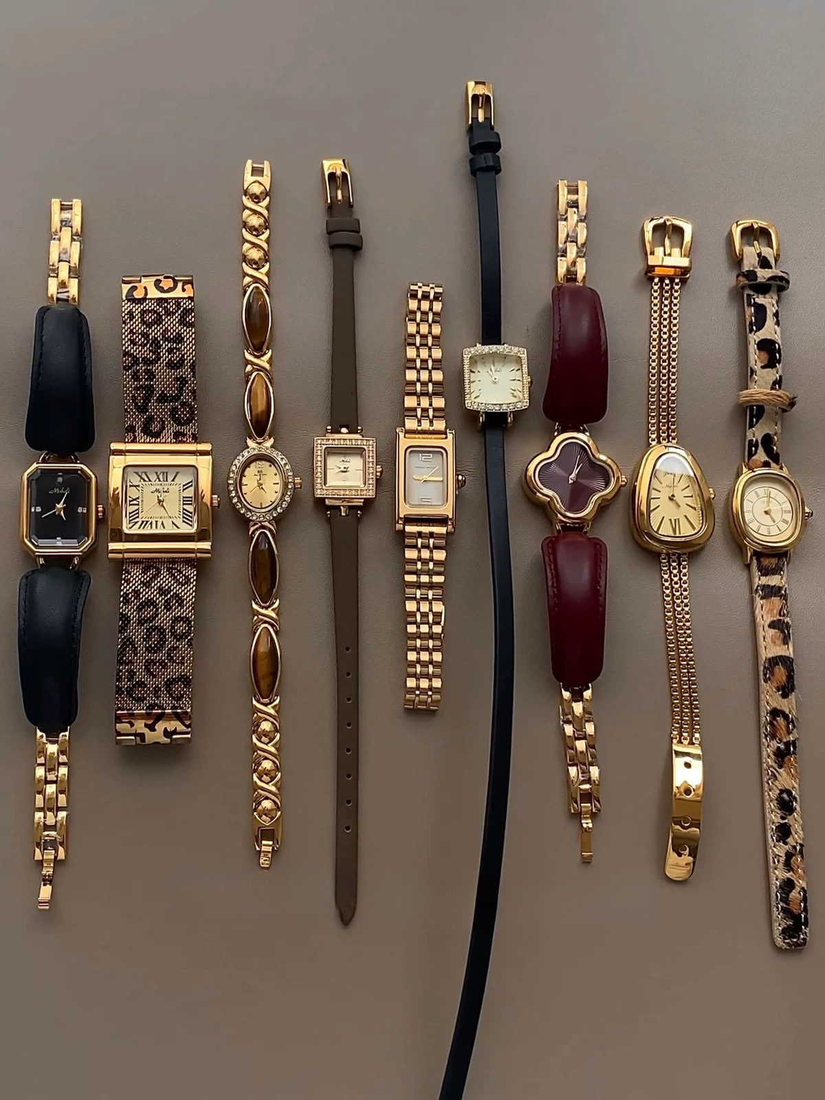 Vintage Minimalist Brown Leather Strap Quartz Watch for Women - Classic Everyday Timepiece