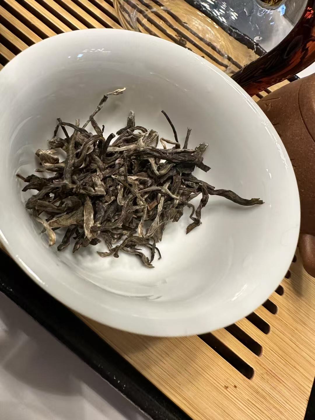 Ultimate Bulang Mountain Lao Ban Zhang Raw Puerh Tea Cake - 357g Spring Reserve