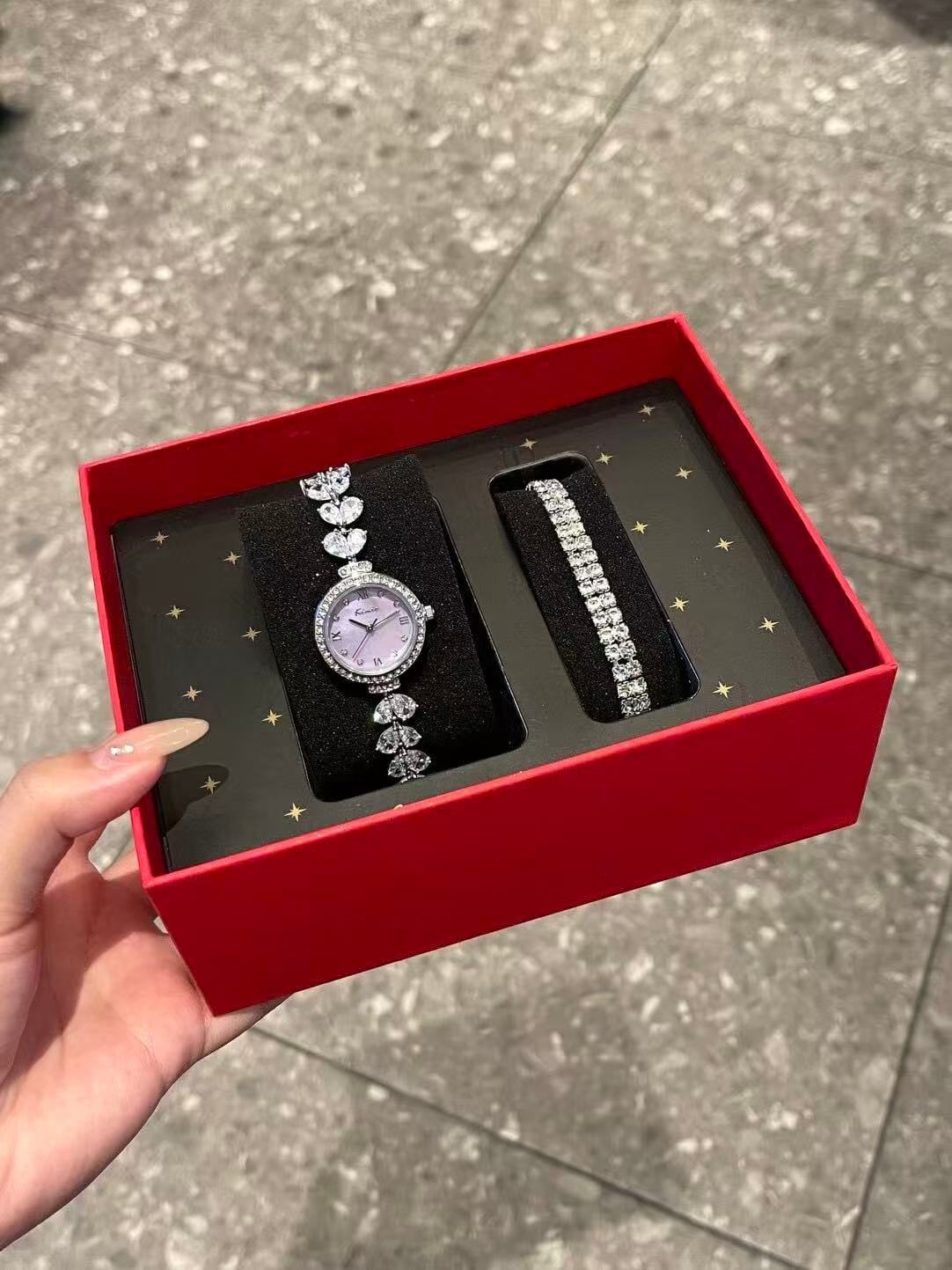 Mermaid Scale Dial Watch with Diamond Accents - Elegant 26mm Women's Jewelry Timepiece