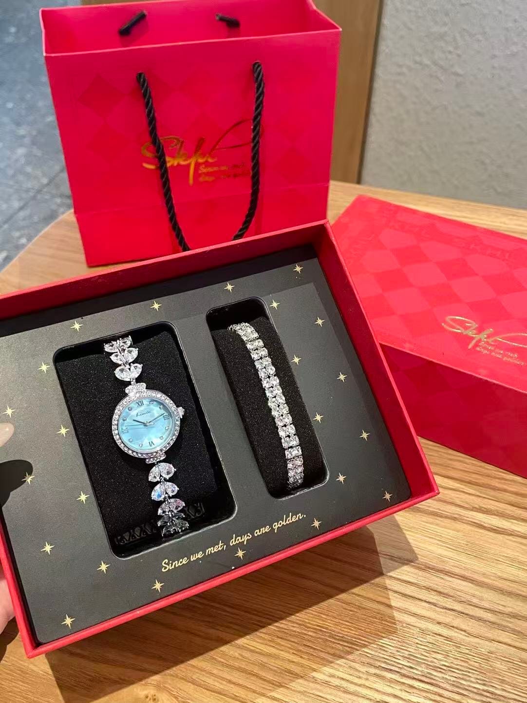 Mermaid Scale Dial Watch with Diamond Accents - Elegant 26mm Women's Jewelry Timepiece