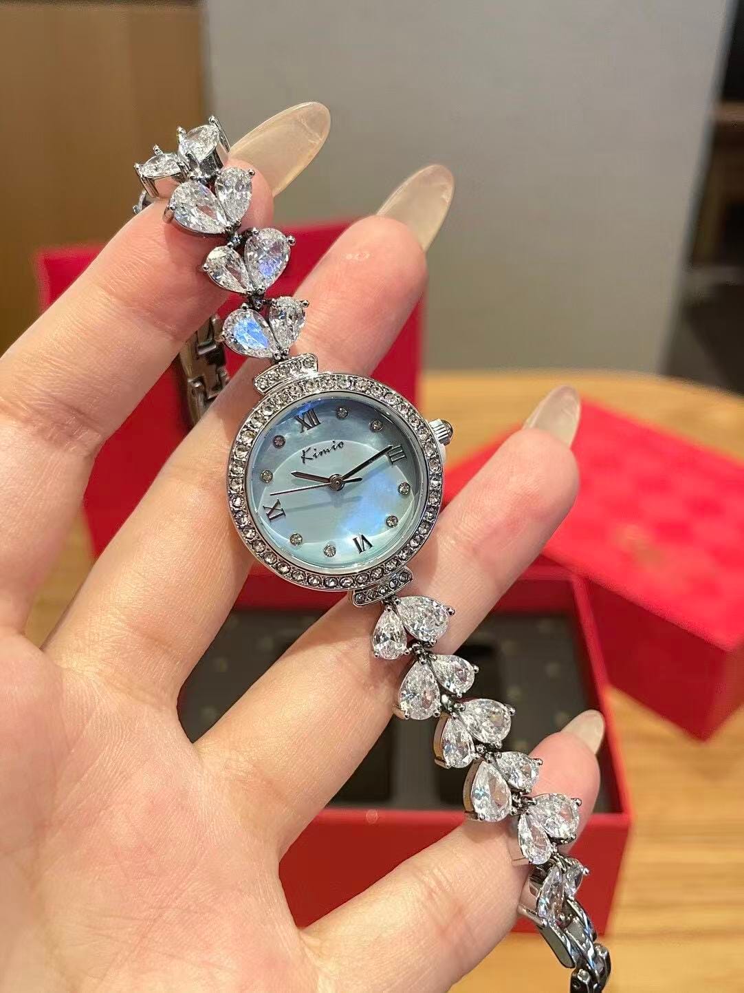 Mermaid Scale Dial Watch with Diamond Accents - Elegant 26mm Women's Jewelry Timepiece