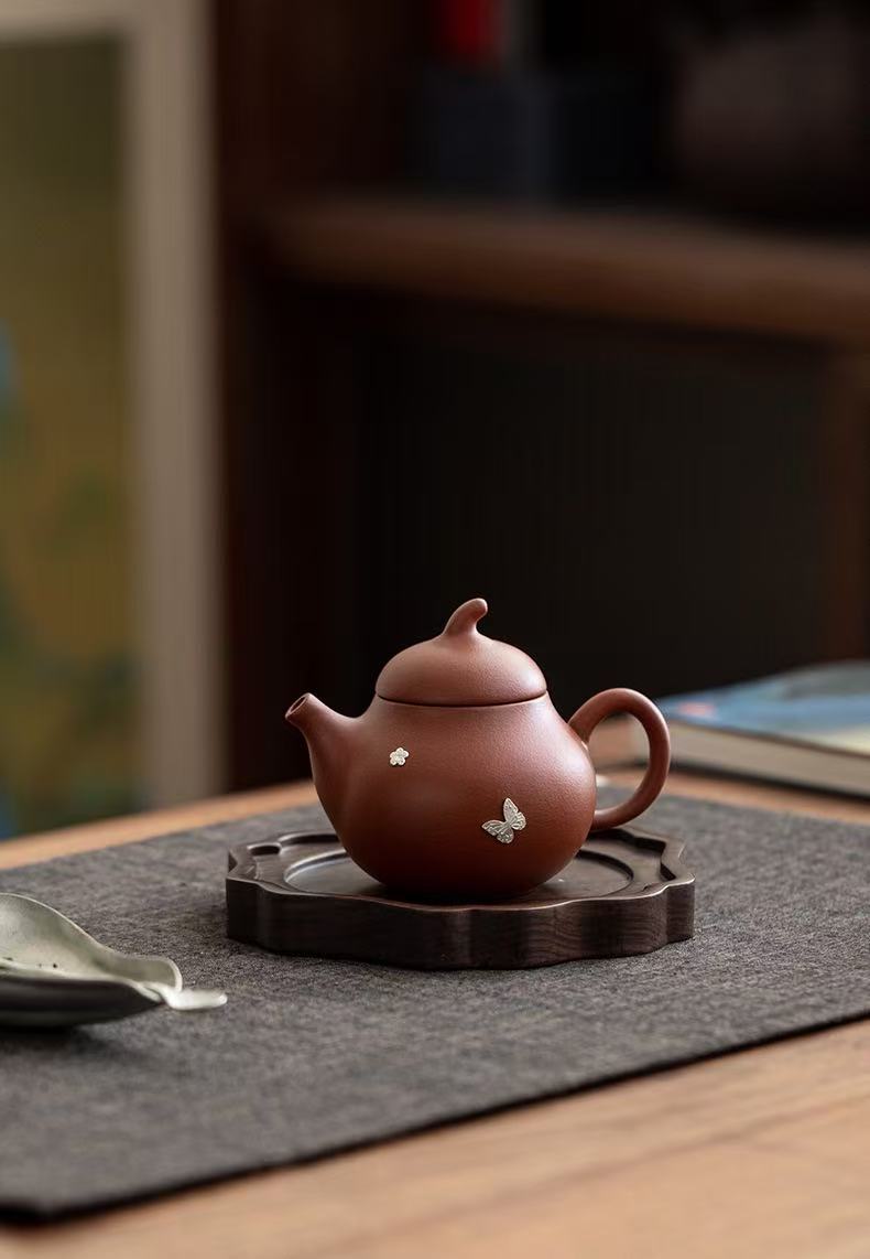 Handcrafted Yixing Zisha Eggplant Teapot with Silver Repair Art - Gongfu Tea Ceremony Pot