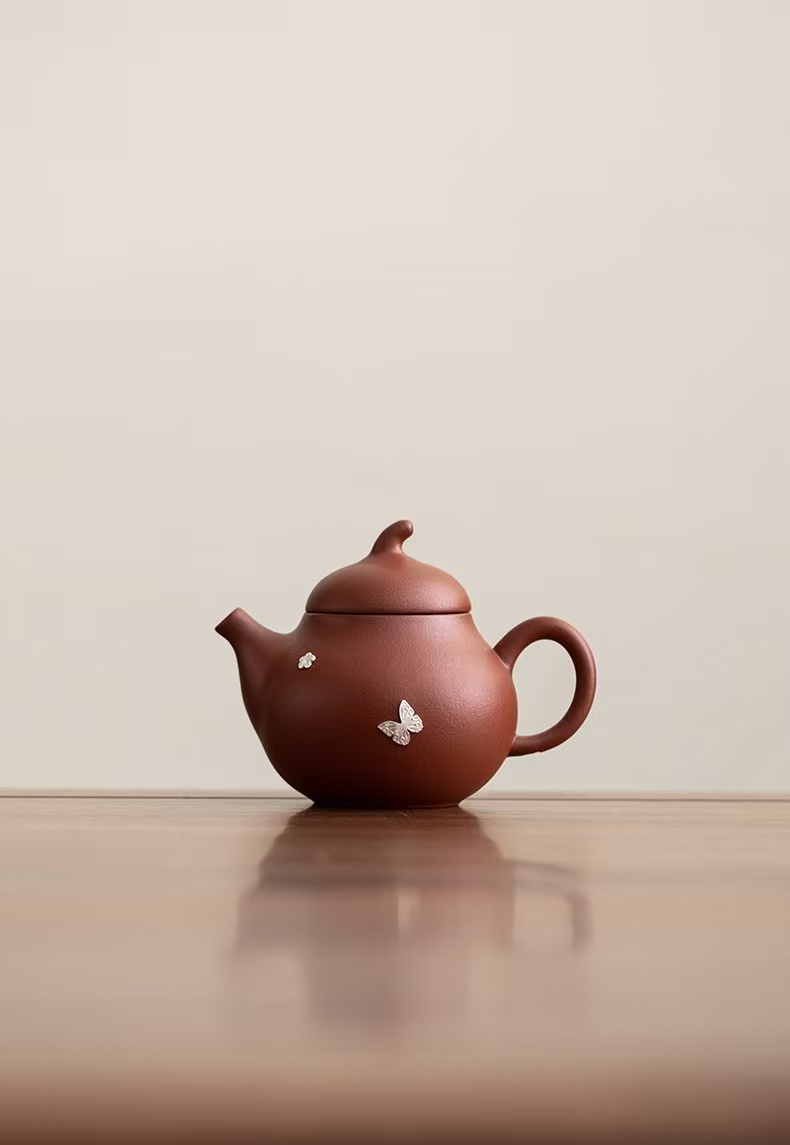 Handcrafted Yixing Zisha Eggplant Teapot with Silver Repair Art - Gongfu Tea Ceremony Pot