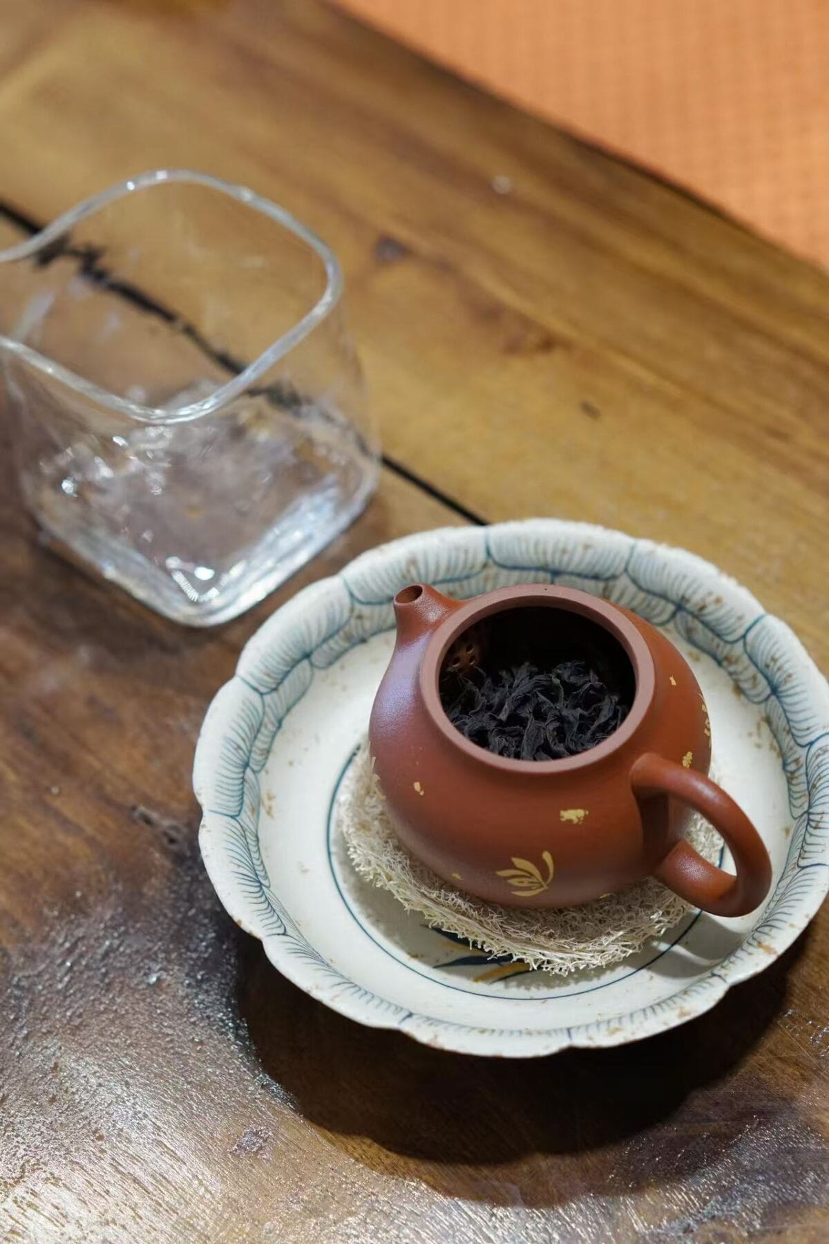 微信图片_20260118013744_1104_6 Yixing Teapot - Luxurious Gold-Foil Teapot, 100ml Ceremony Pot