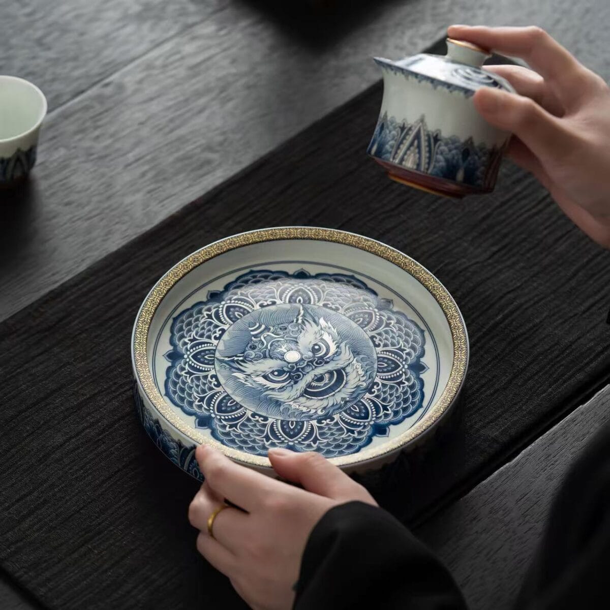 微信图片_20260118024807_1135_6 Blue and White Tea Set - Exquisite 5-Pc Lion Dance Gaiwan Collection