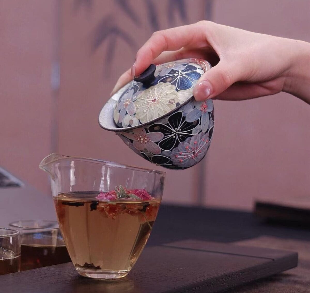 Jingdezhen Fahua Enamel 2 Cai Gaiwan - Hand-Painted Famille Rose with Relief Decoration