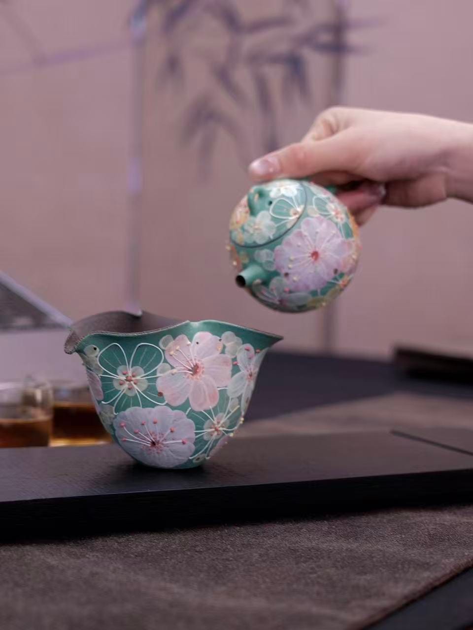 Yixing Teapot - Luxury Retro Green Dragon Egg for Tea Ceremony, 150ml