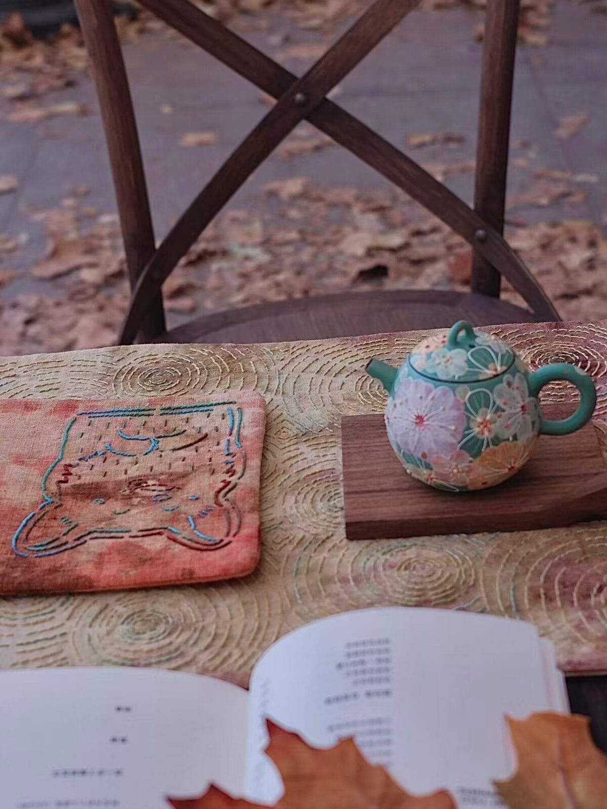 Yixing Teapot - Luxury Retro Green Dragon Egg for Tea Ceremony, 150ml