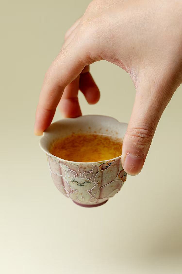 微信图片_20260128183830_1390_6 Hand-Painted Nine-Tailed Fox Tea Cup - Firestone Red Glaze Ceramic Gongfu Tea Cup