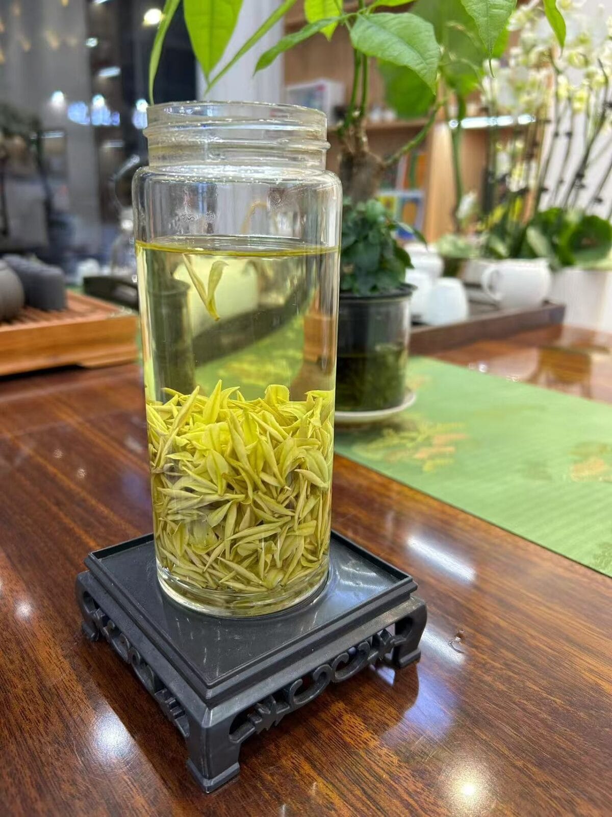 Golden Bud Green Tea Gift Box - 250g Premium Anji Spring Harvest