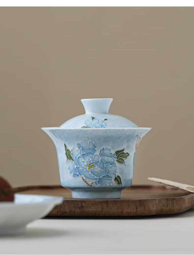 微信图片_20260131202147_1615_6 Hand-Painted Relief Carving Ceramic Gaiwan Set - Artistic Tea Set with Saucer