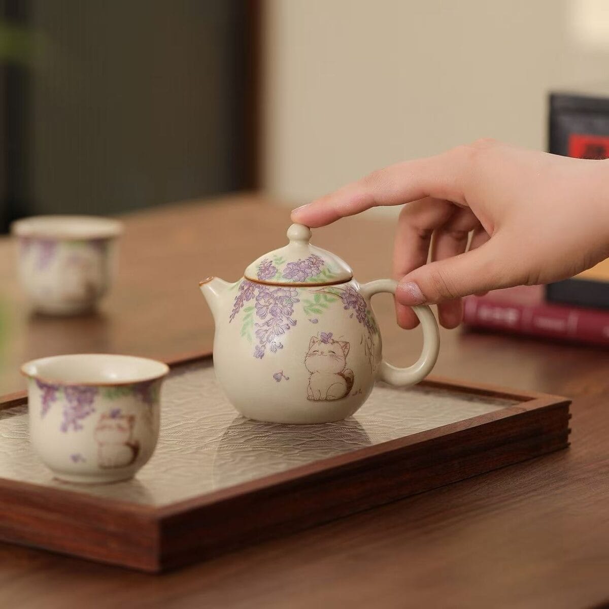 Crackle Glaze Tea Set - Stunning Fen Ru Yao Ceramic with Cat & Wisteria 5-Piece