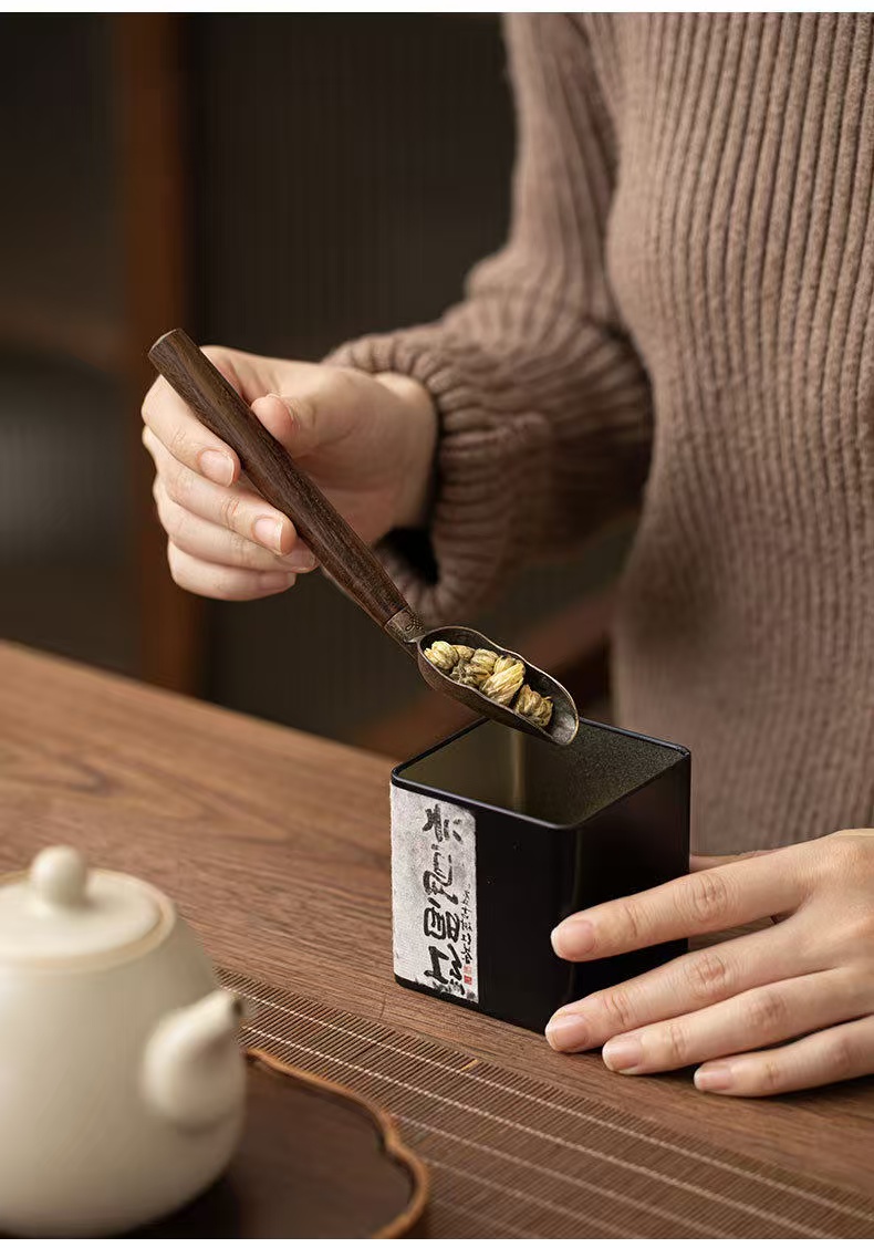 Rice Yellow Ru Kiln Six Gentlemen Tea Set - Complete Ceramic Gongfu Tea Tools