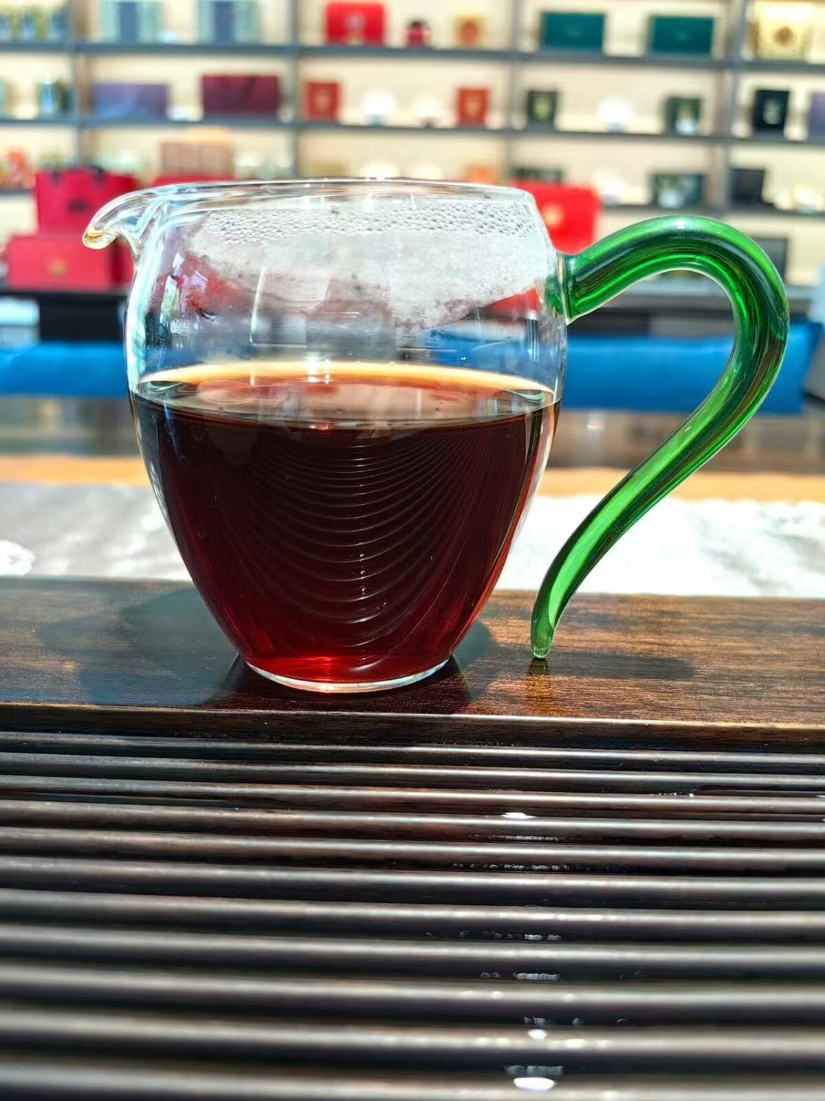 微信图片_20260209150338_1832_6 2019 Lao Ban Zhang Ripe Puer Tea Cake - A Rich, Smooth Treasure