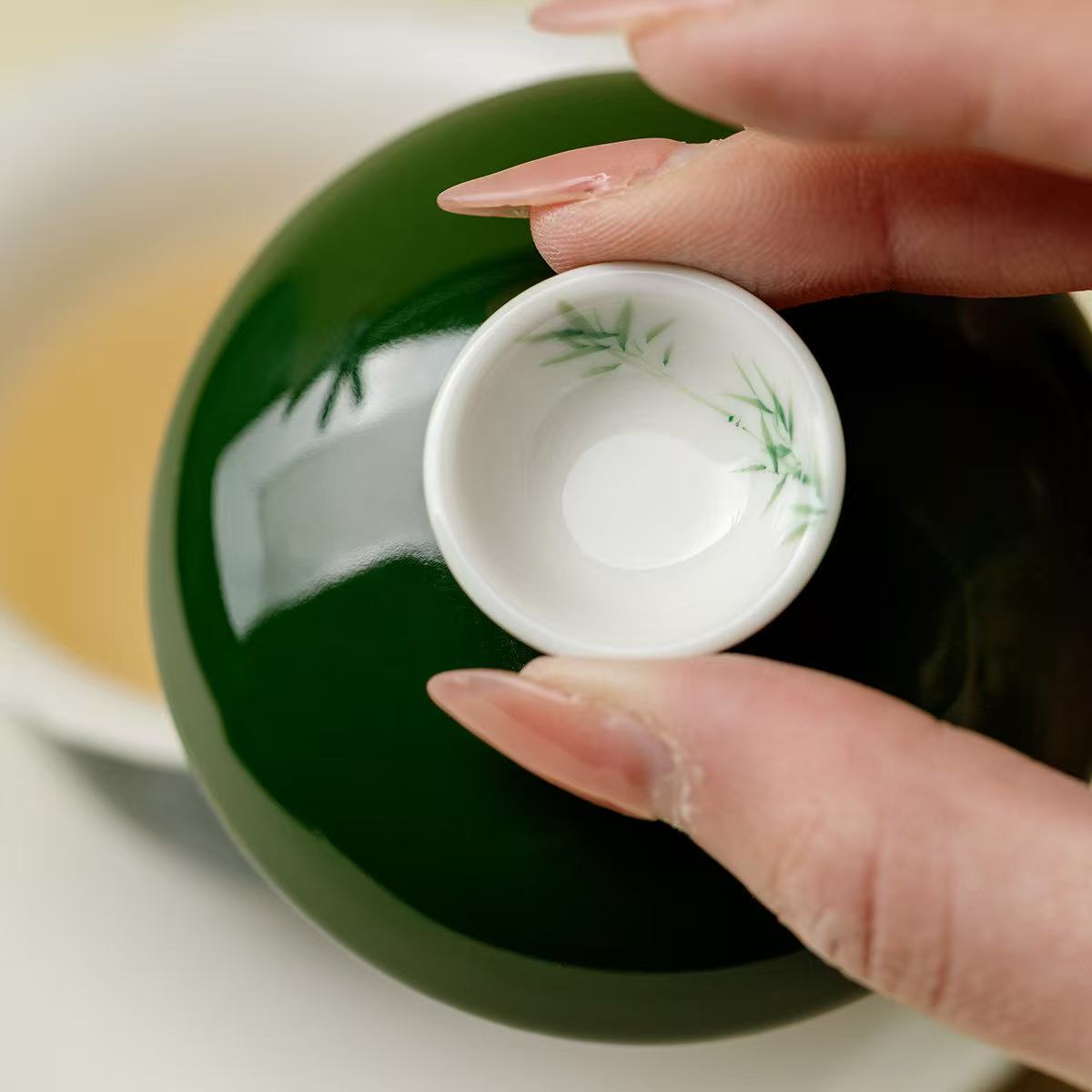 微信图片_20260218174645_1871_6 Green Bamboo Leaf Porcelain Er Cai Gaiwan Set - Modern Ceramic Tea Set with Gift Box