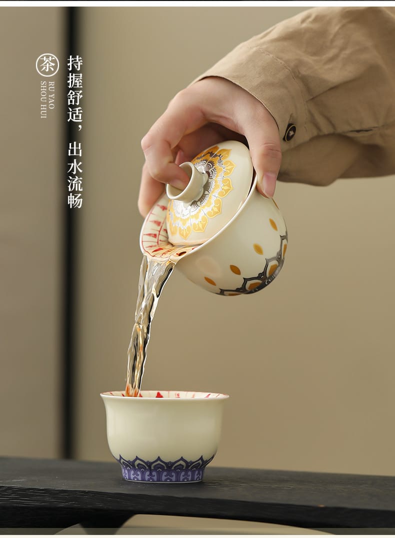 Silver Lotus Gaiwan - 150ml Art Piece Inspired by Mogao Caves