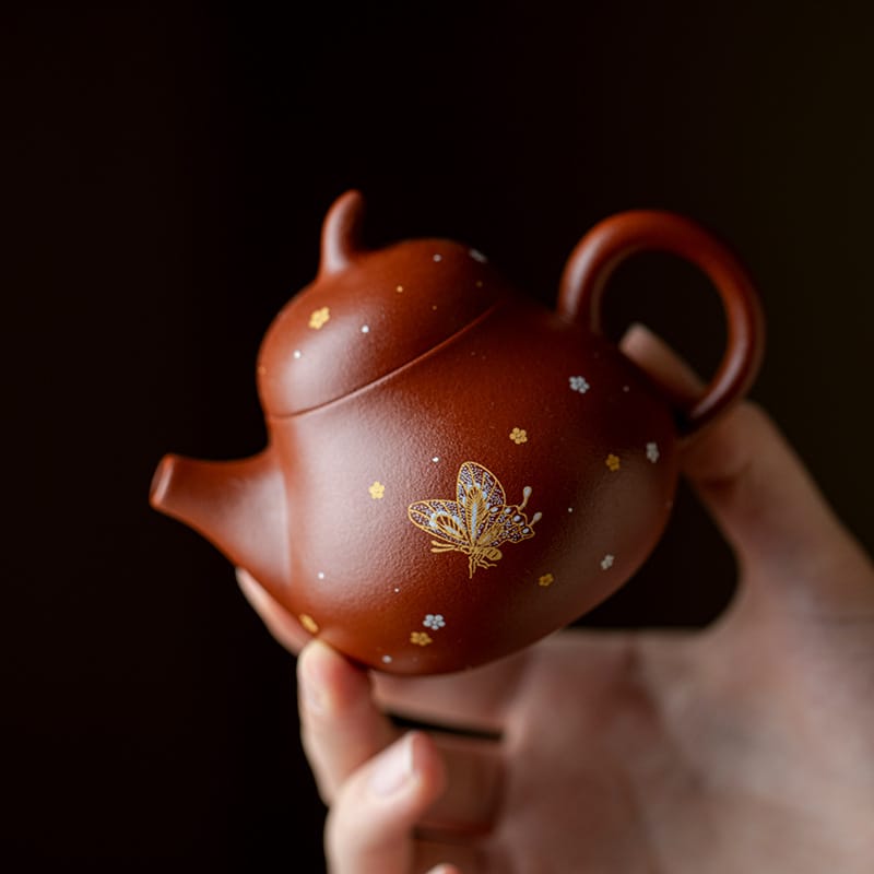 微信图片_20260312160148_283_2 Gold Embossed Zisha Tea Set - Luxurious 3-Piece Handcrafted Butterfly Teapot