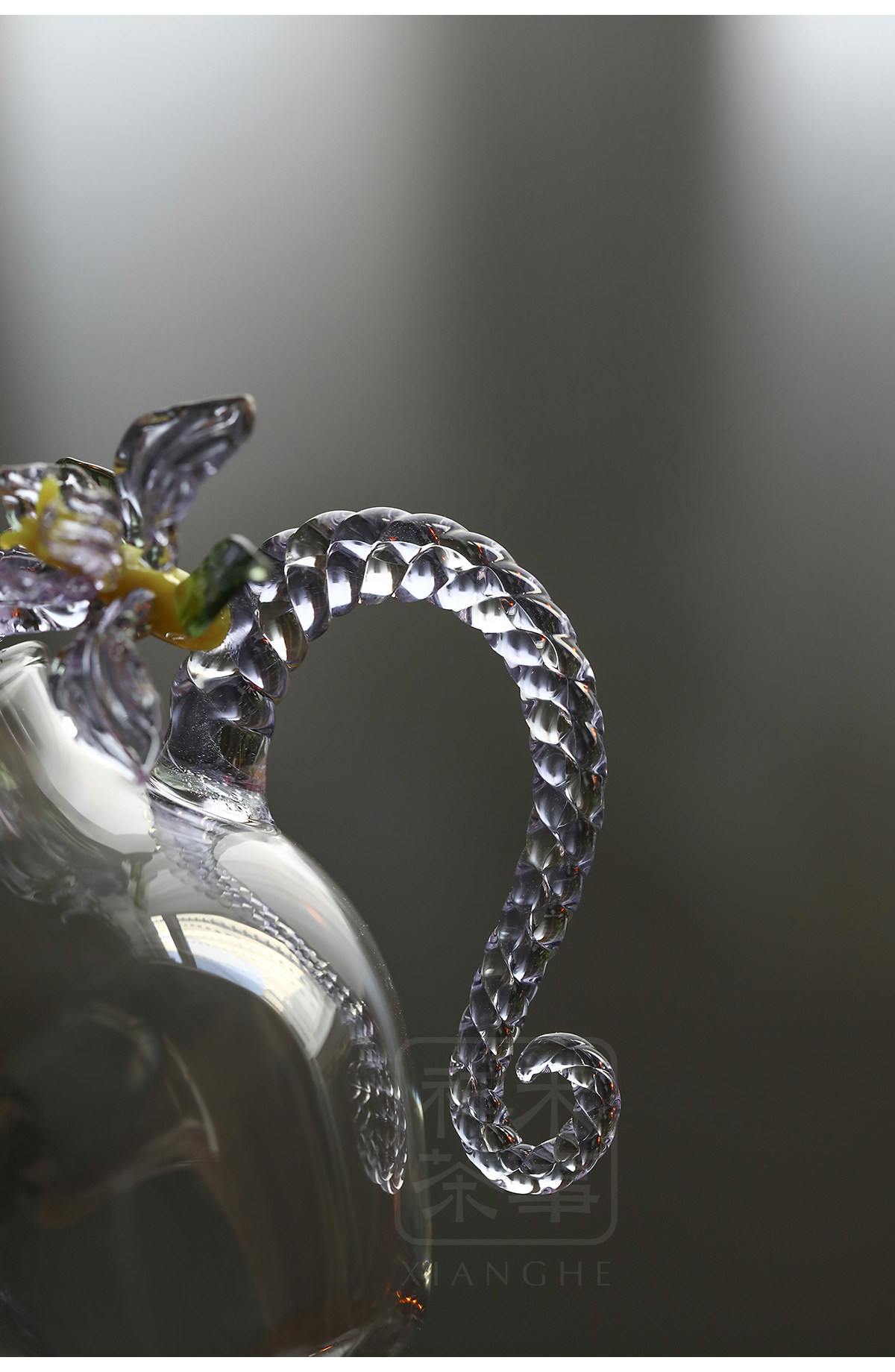 Iris Embossed Borosilicate Glass Fairness Cup – 220ml Tea Pitcher