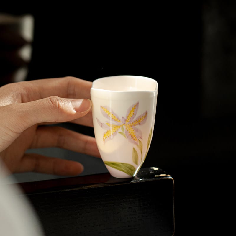 Iris Ceramic Tea Set - Beautiful Hand-Painted Floral Design, Includes Tray