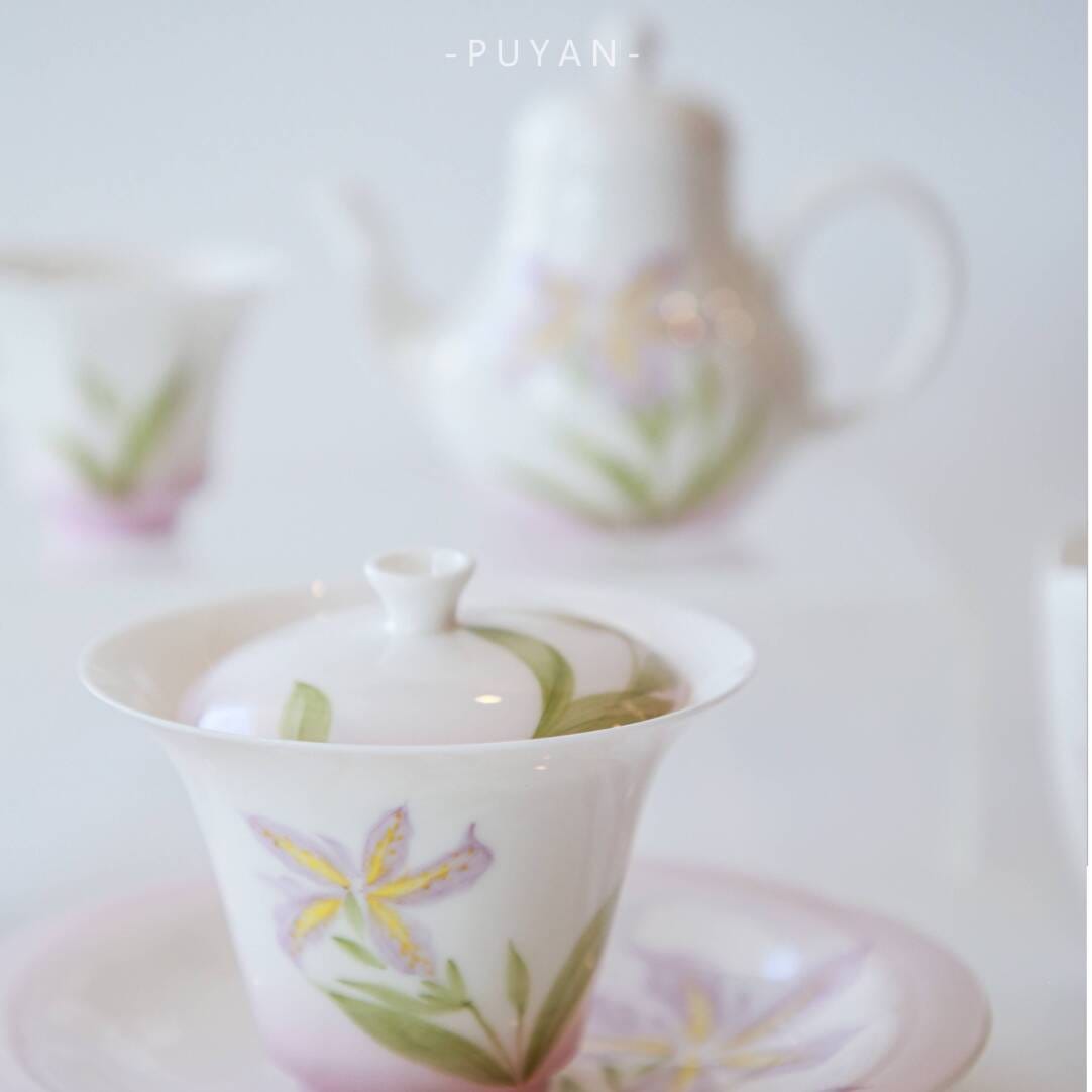 Iris Ceramic Tea Set - Beautiful Hand-Painted Floral Design, Includes Tray