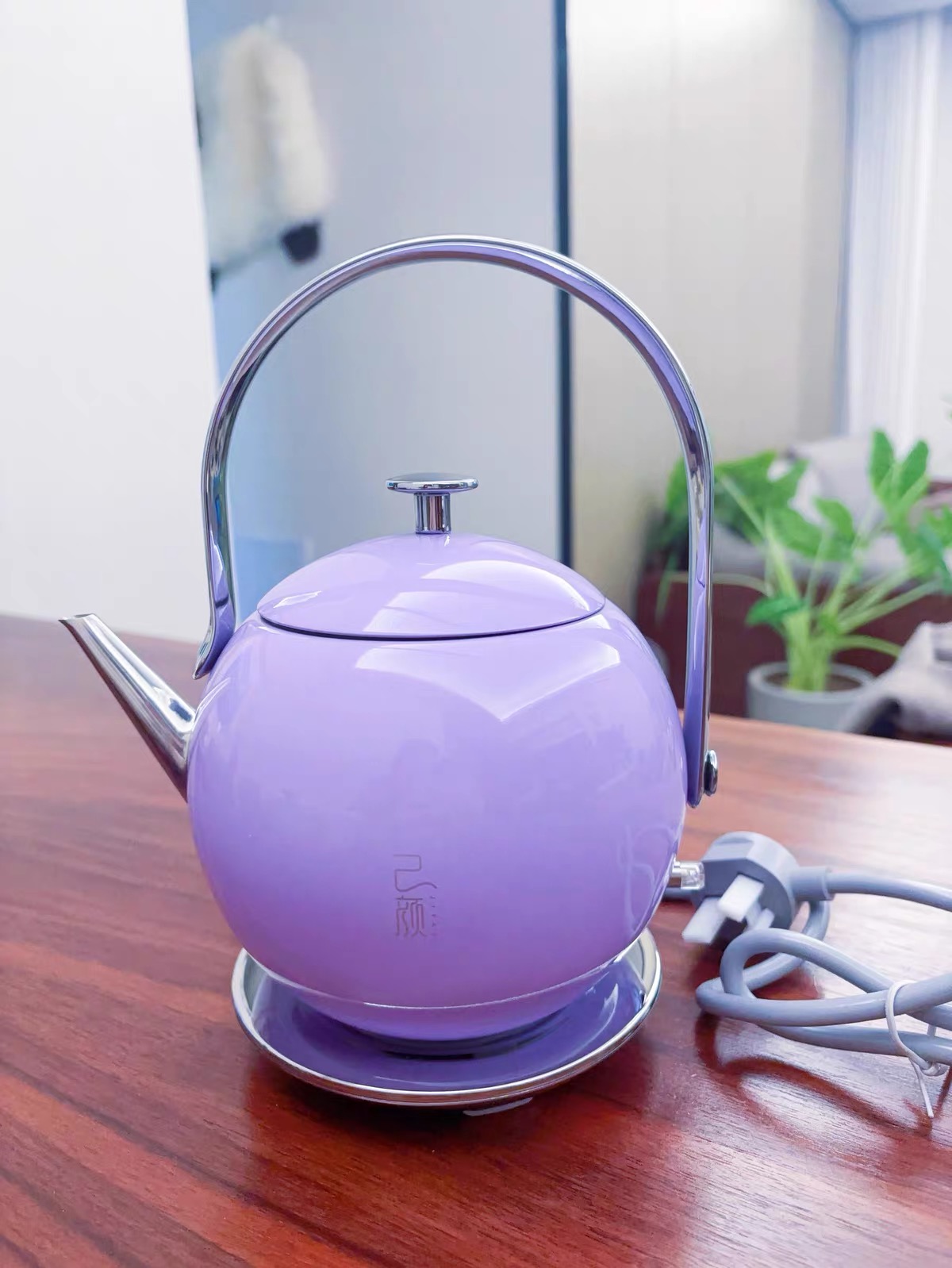 The Serenity Kettle - 0.6L Rapid-Boil Electric Kettle for Tea, 304 Stainless Steel, Auto Shut-Off