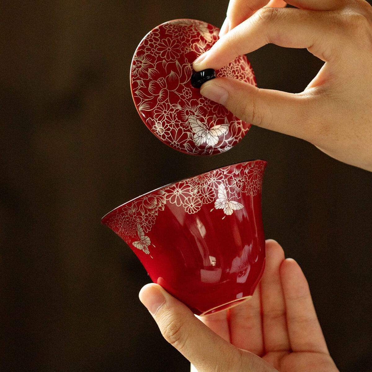 Dusky Crimson Gaiwan - Exquisite 120ml Hand-Painted Zen Tea Set