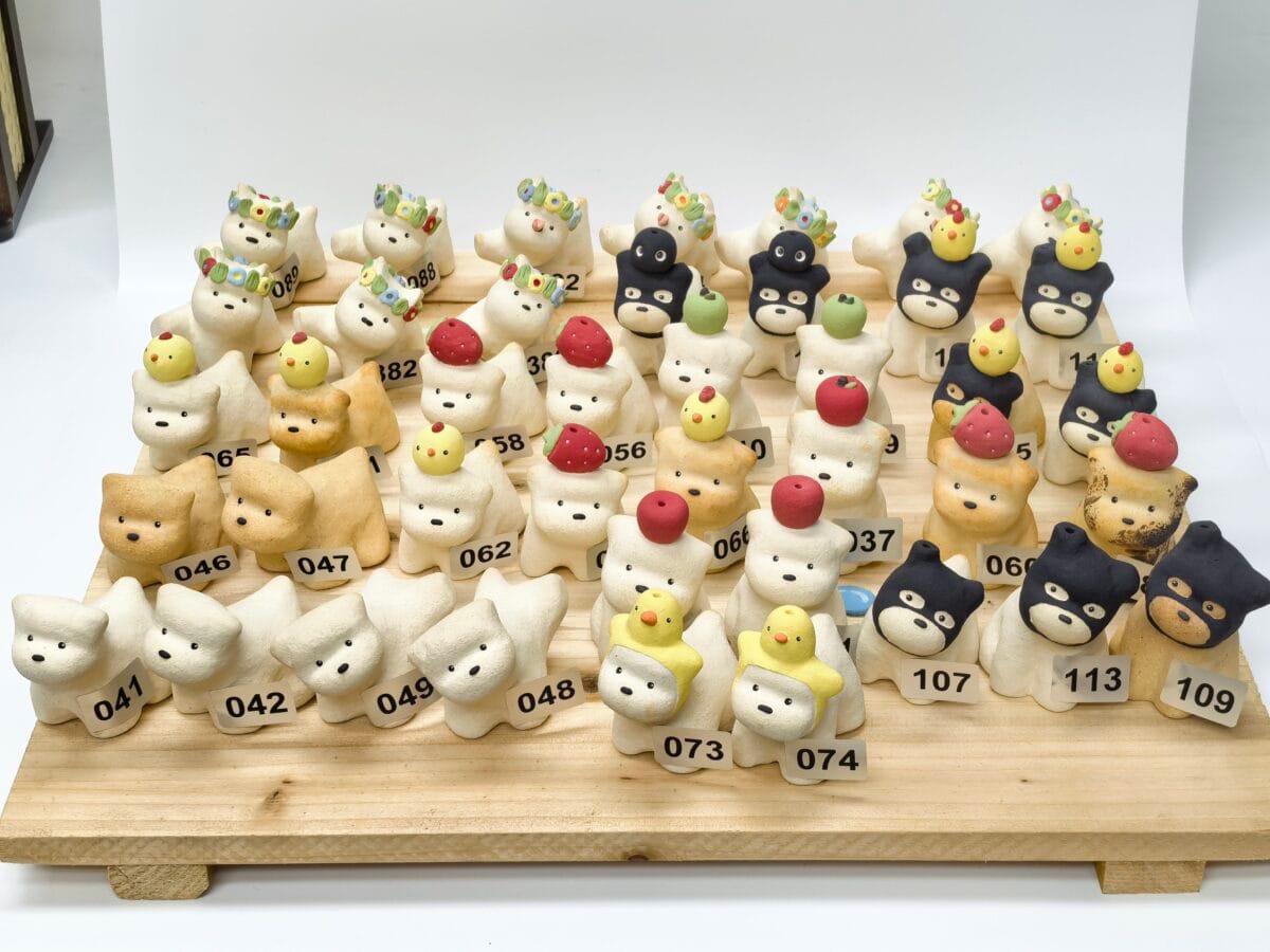 微信图片_20260409134058_396_4 Handmade Ceramic Dog Figurine - Charming, Numbered Collectible (7-9cm)