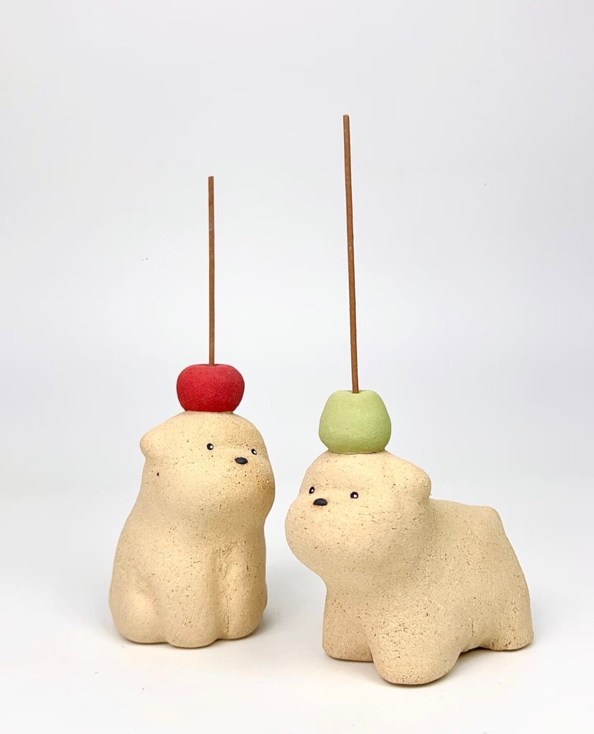 微信图片_20260409153551_407_4 Handmade Ceramic Dog Figurine - Charming, Numbered Collectible (7-9cm)