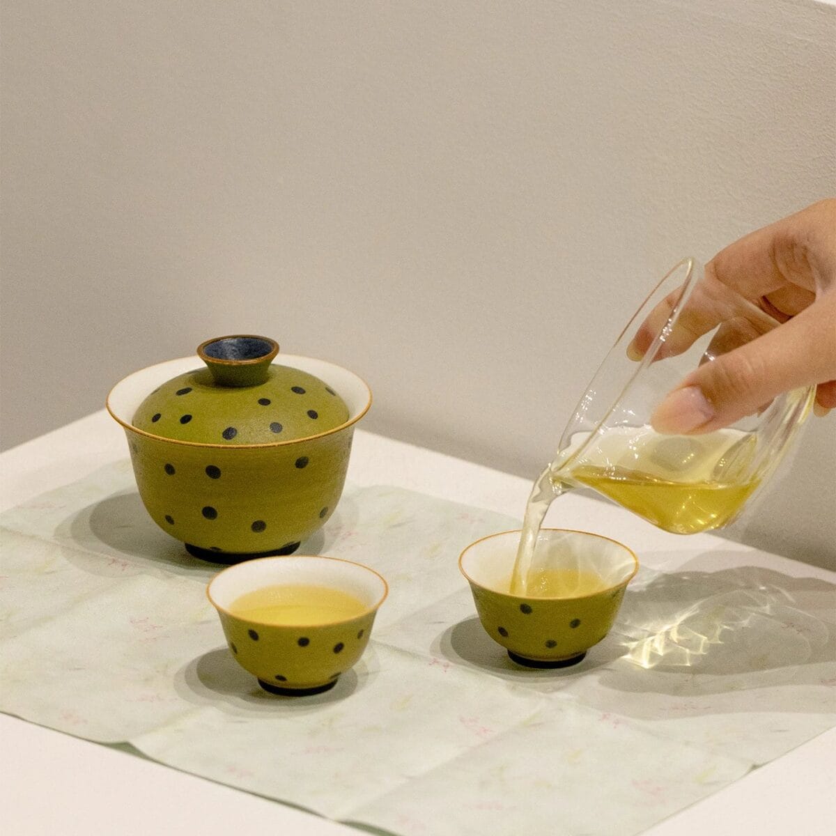 Forest Green Dotted Porcelain Gaiwan Set: 1 Kit, Endless Serene Moments