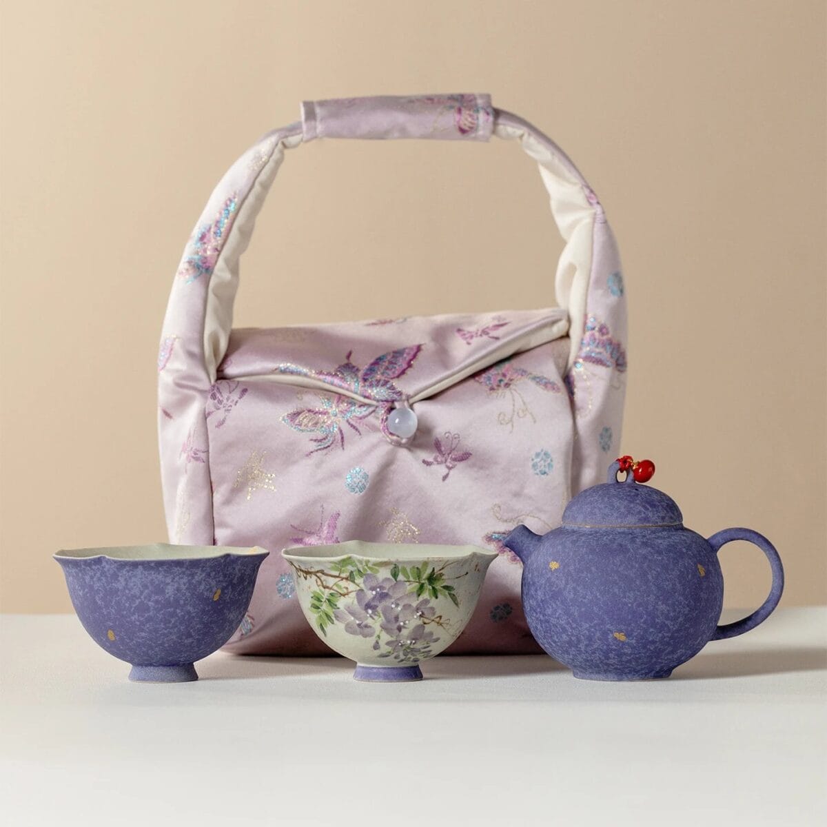 Lavender Travel Porcelain Tea Set: A Stunning & Portable 1-Pot-2-Cup Kit