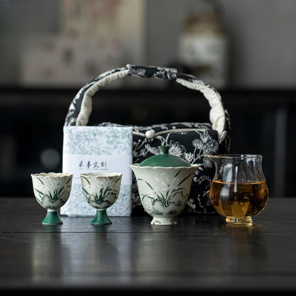 Orchid Gaiwan Travel Tea Set