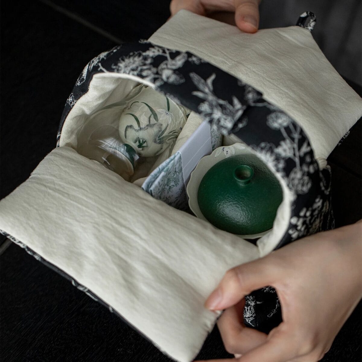 Find Your Zen Anywhere: Orchid Gaiwan Travel Tea Set, 1 Elegant Bag