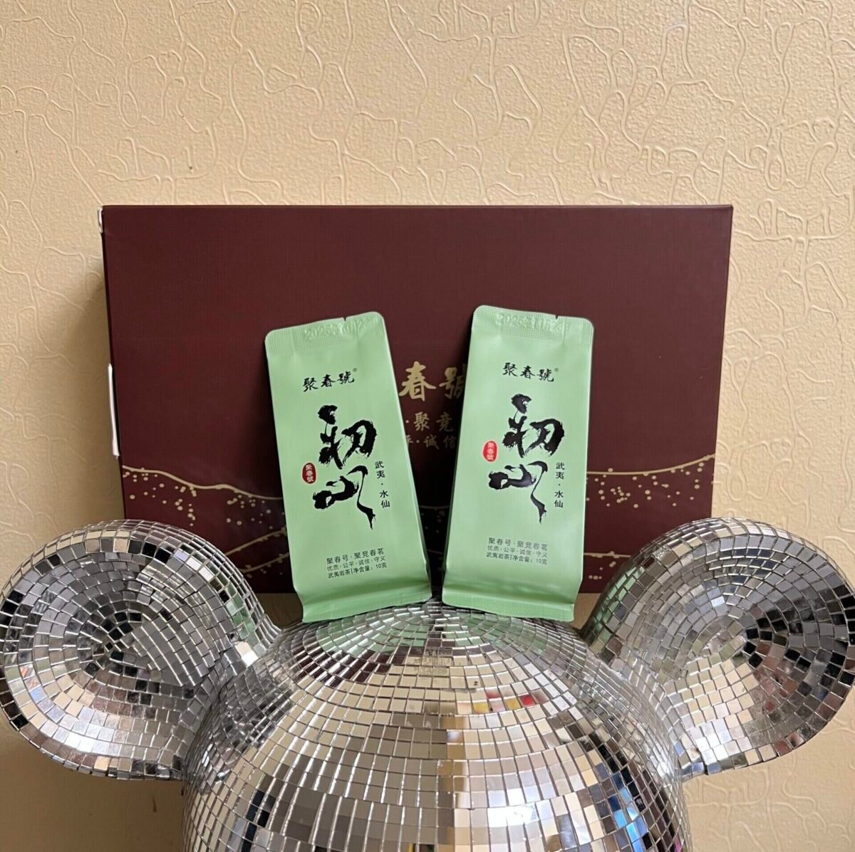 Authentic Shuixian Oolong Tea