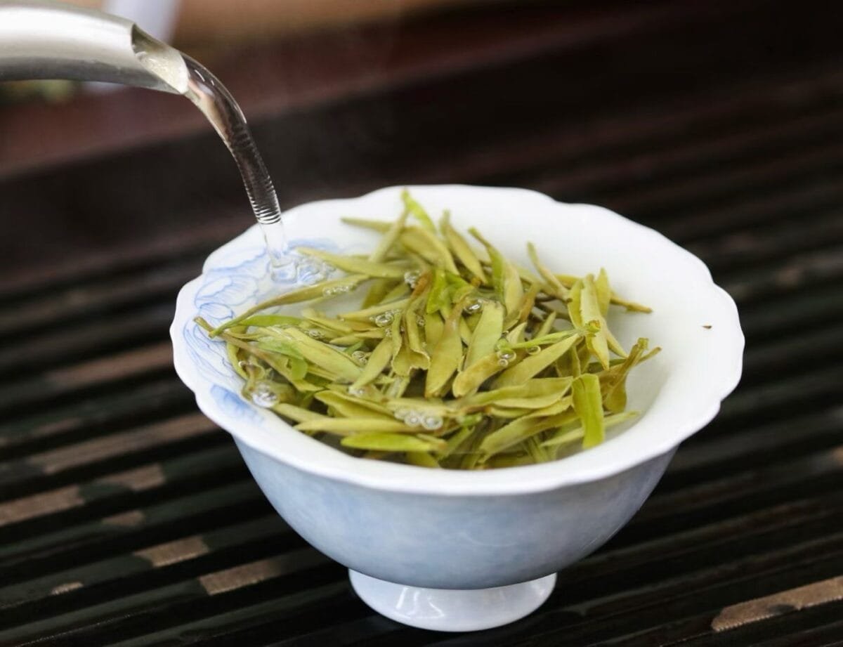 Fuding First Harvest White Peony King Tea: 250g of 2026’s Most Insanely Fresh Premium Mingqian White Tea 4 First Flush Bai Mudan