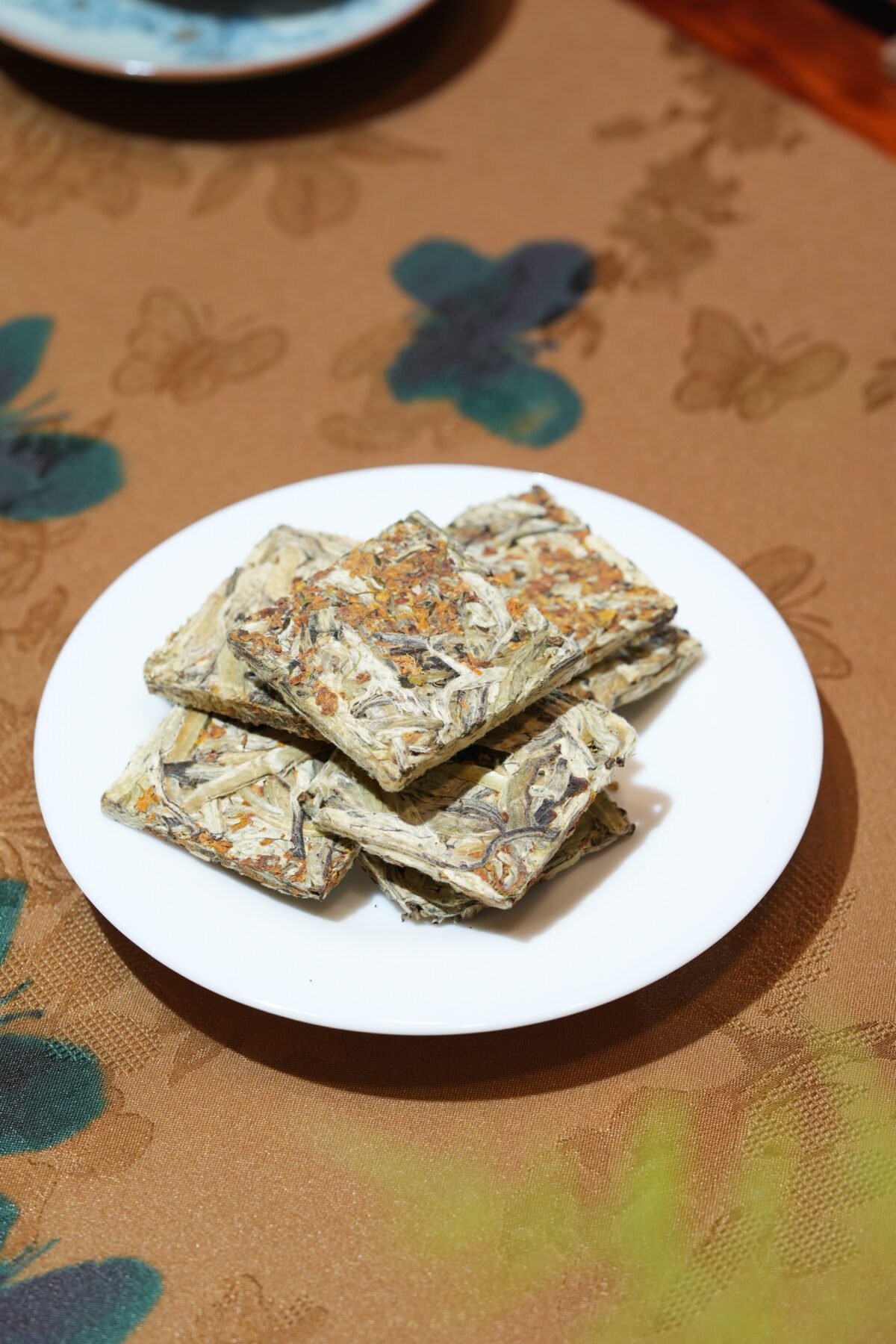 Osmanthus Silver Needle Tea: The 1 Calming Osmanthus White Tea for Stress Relief
