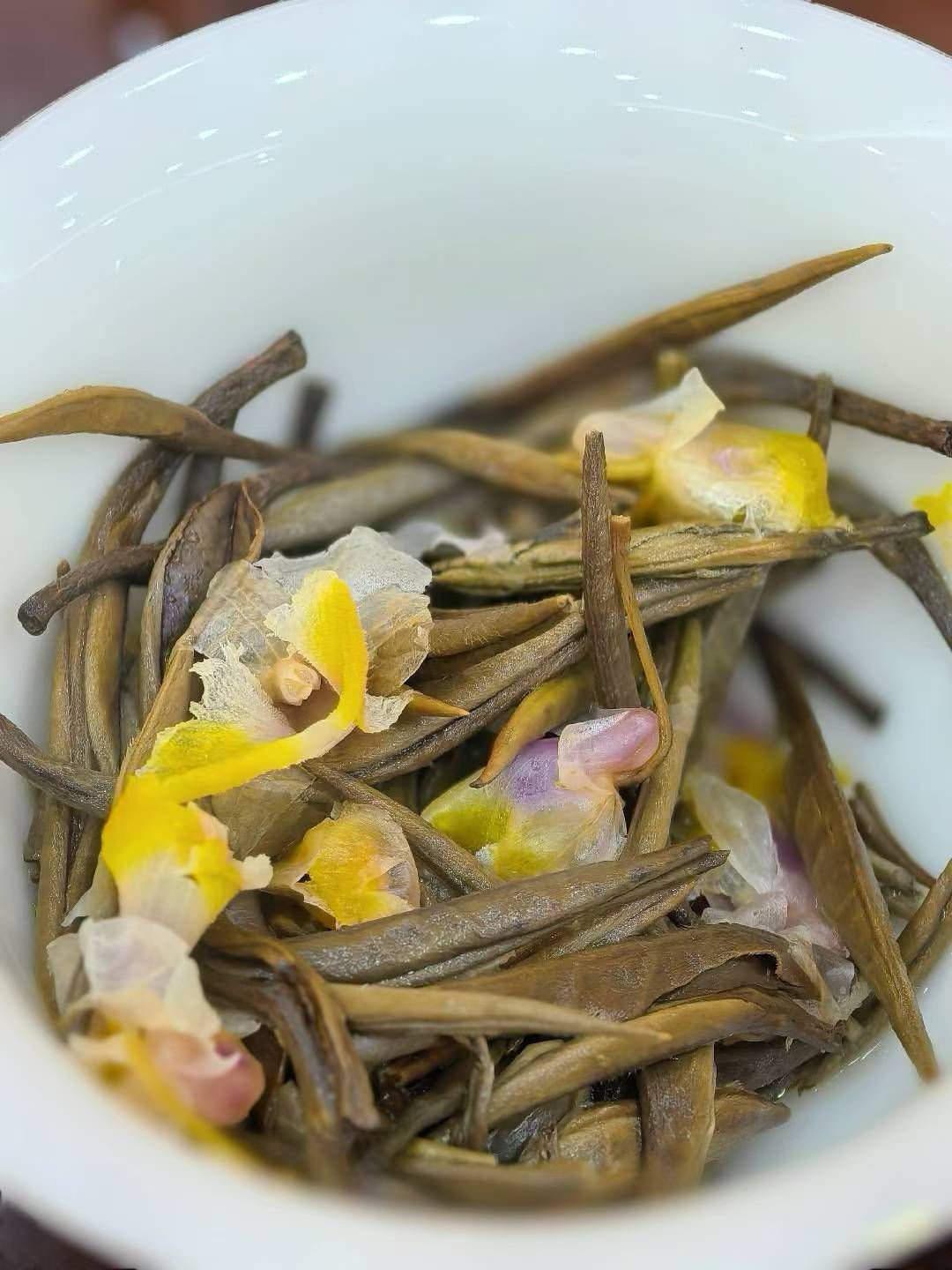 Herbal White Tea Blend