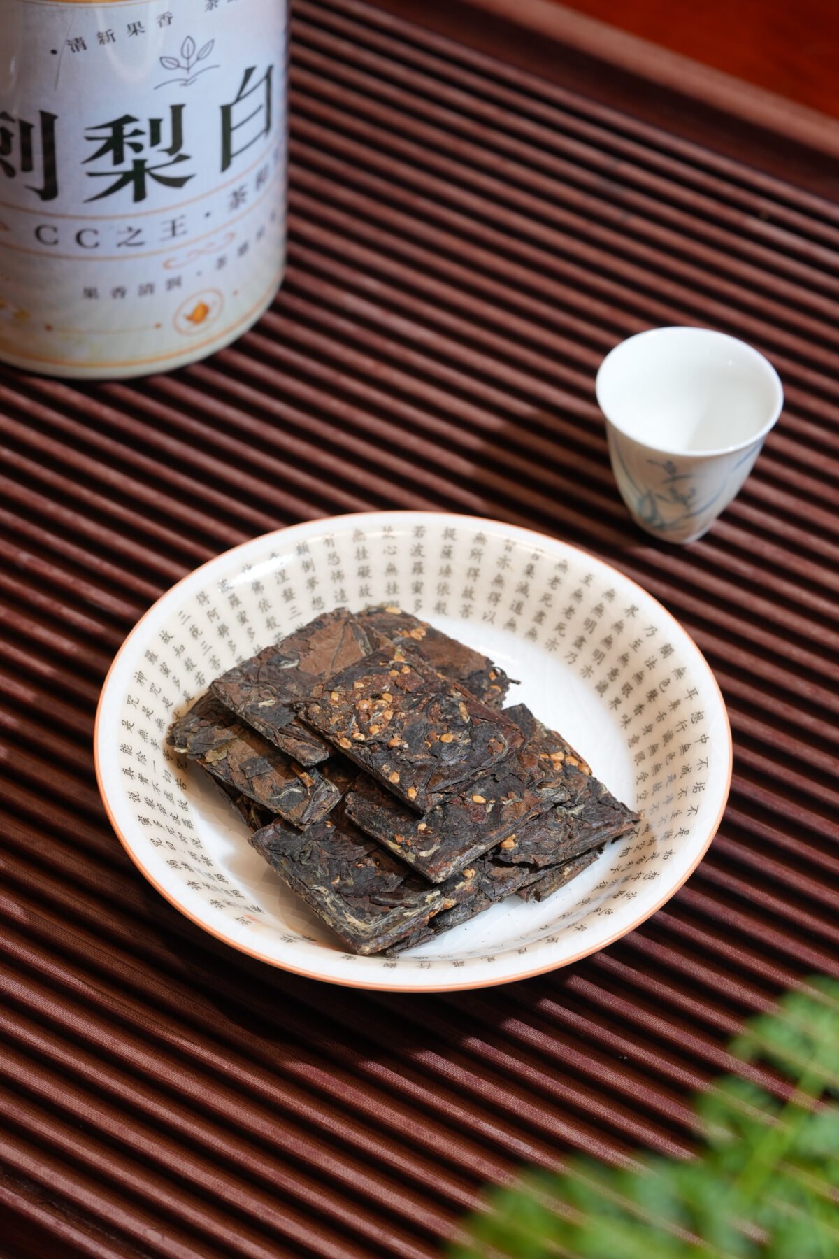 Roxburgh Rose White Tea: The 1 Antioxidant White Tea Brick for Radiant Skin & Vitality