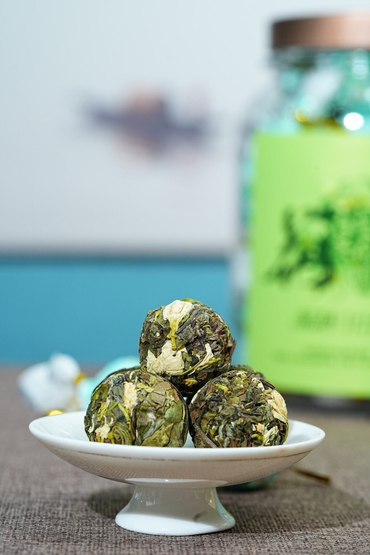 Jasmine White Tea Pearl: A Breathtaking 2-in-1 Hand Rolled Jasmine Tea for Busy Lives