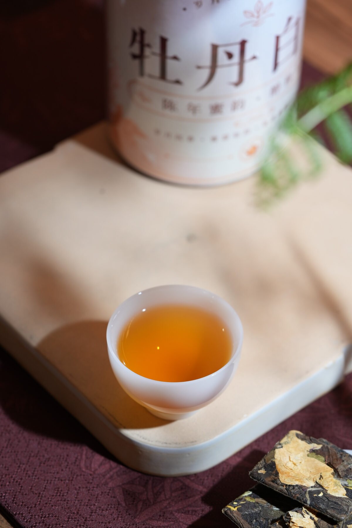 Peony White Tea: A Breathtaking 2-in-1 Floral Herbal Tea with Aged White Tea Depth