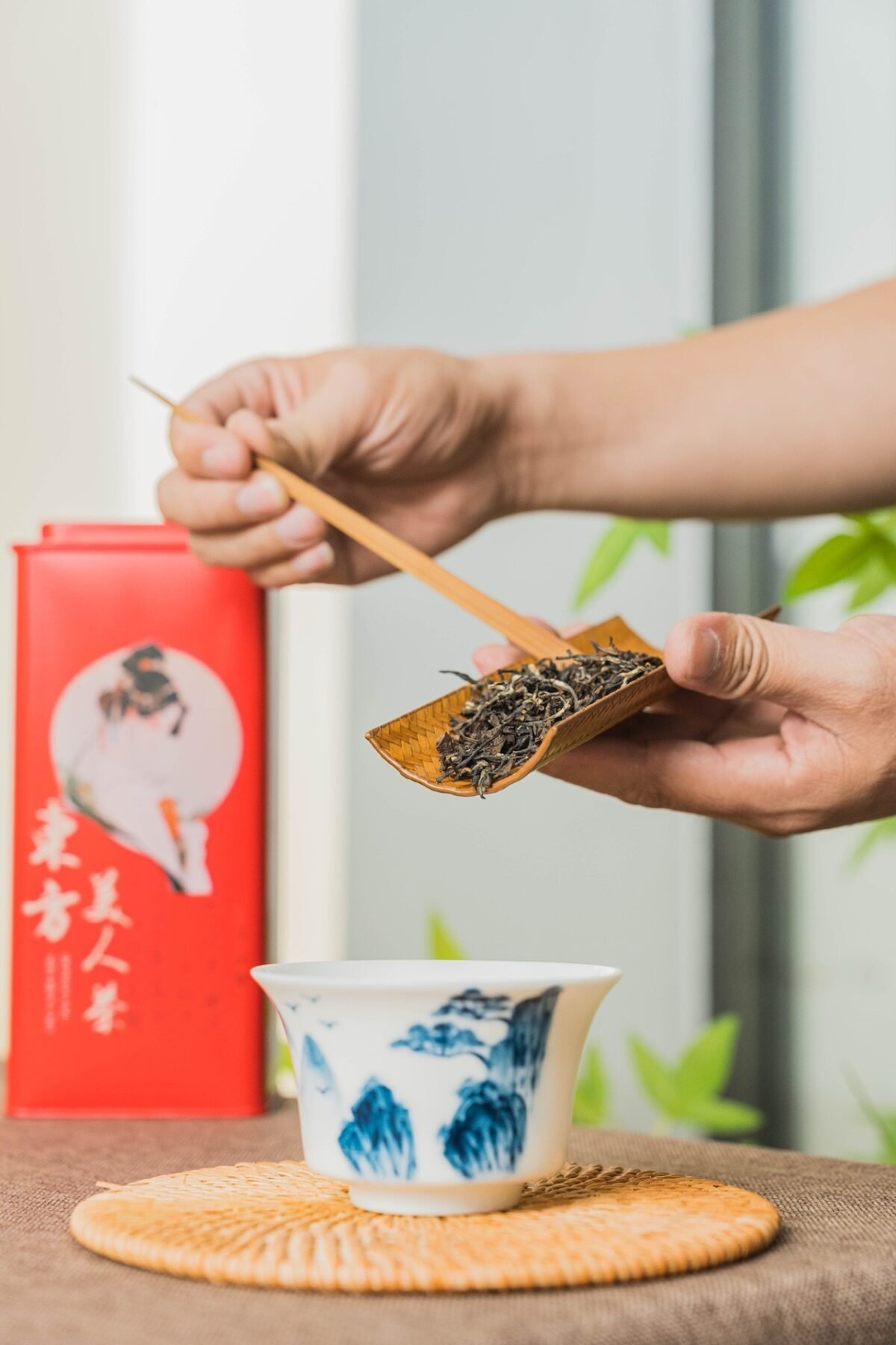 Oriental Beauty Oolong Tea: The 1 Honey Apple Oolong for Silky Smooth Sipping