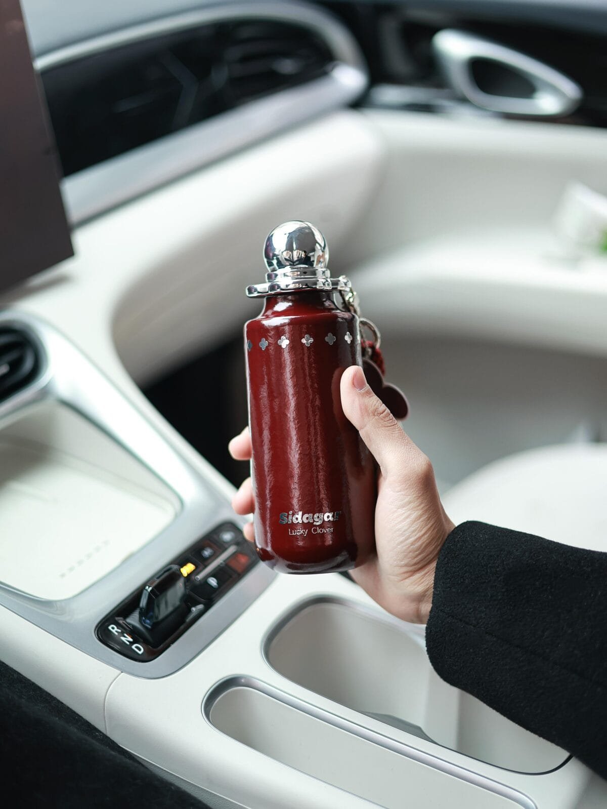 Pure Titanium Insulated Water Bottle: 200g Lightweight Flask, Regret Not Buying Sooner