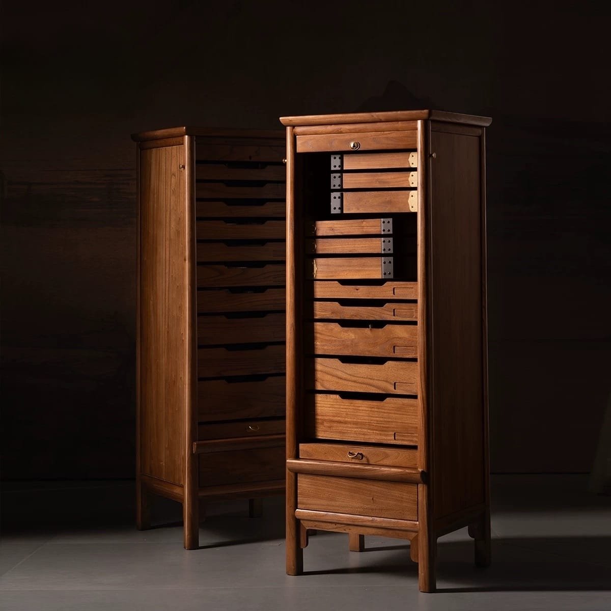 Rotating Wooden Tea Cabinet: 180° Smooth, Chinese Ming Style, Regret Not Buying Sooner
