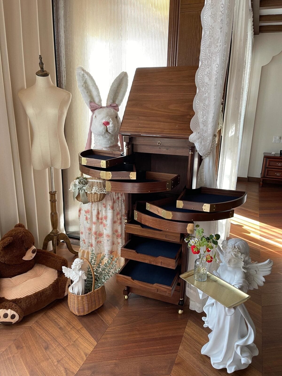 Rotating Drawer Cabinet