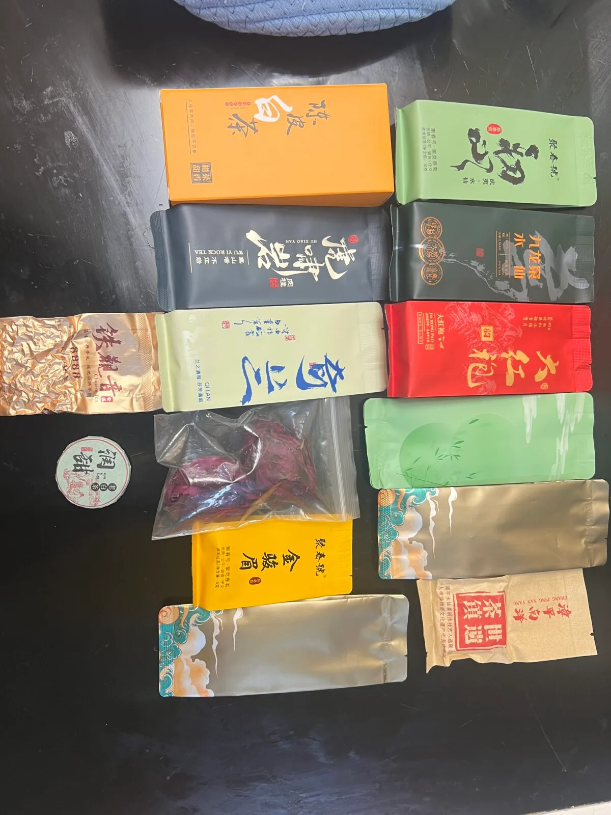 14 Chinese Tea Tasting Set: 14 Authentic Teas, Guilt-Free Indulgence 7 14 Chinese Tea Varieties Collection
