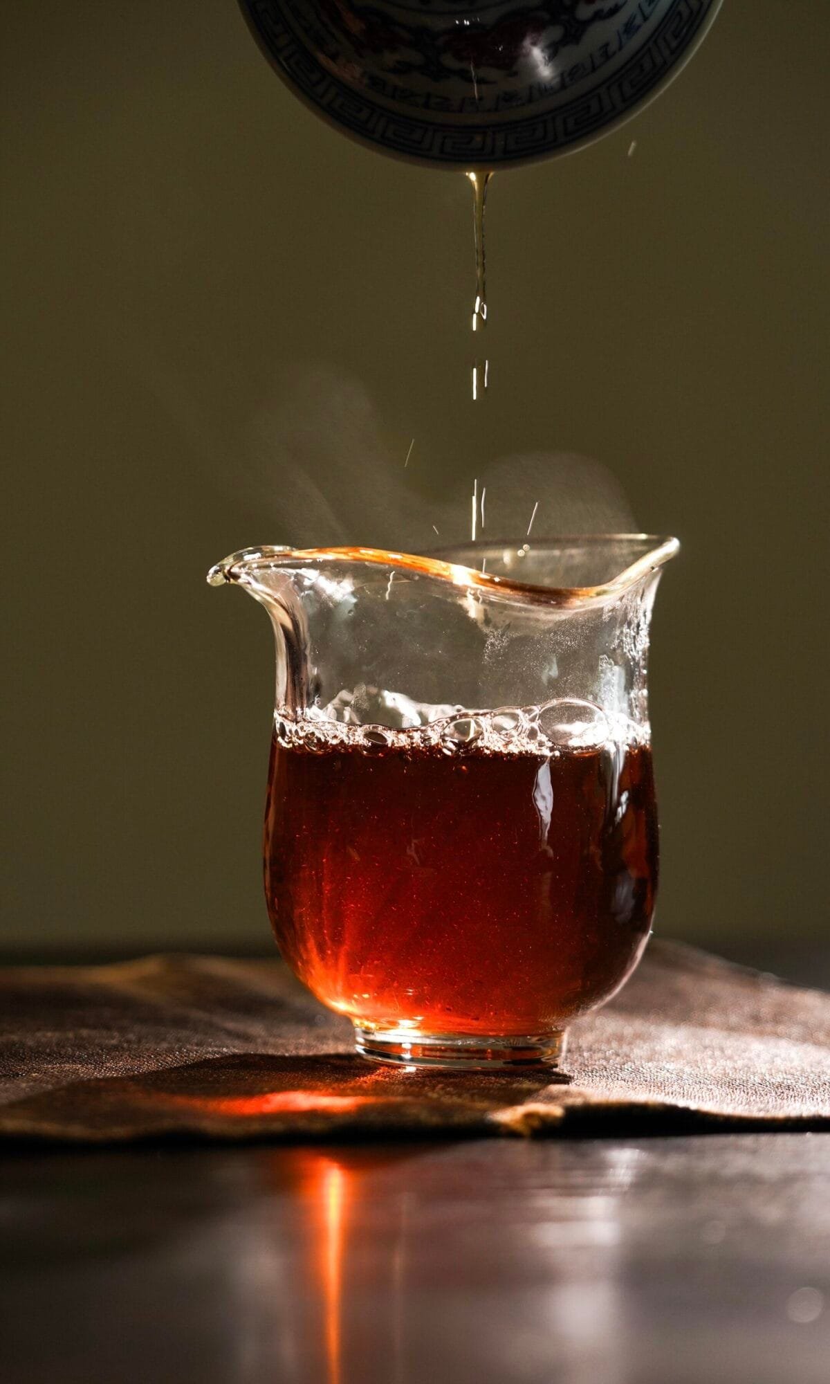 10+ Steeps Dark Leaf Oolong